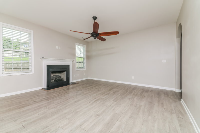 2,115/Mo, 109 W Webber Lane Clayton, NC 27527 Living Room View