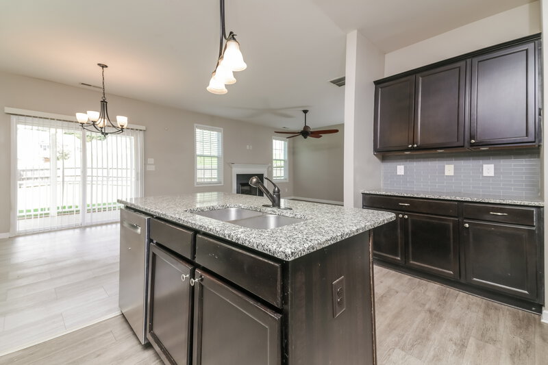 2,115/Mo, 109 W Webber Lane Clayton, NC 27527 Kitchen View