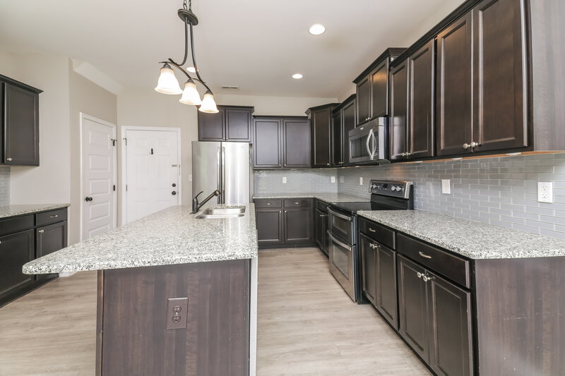 2,115/Mo, 109 W Webber Lane Clayton, NC 27527 Kitchen View 2
