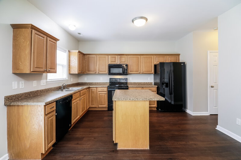 2,355/Mo, 318 Jewel Haven Way Knightdale, NC 27545 Kitchen View