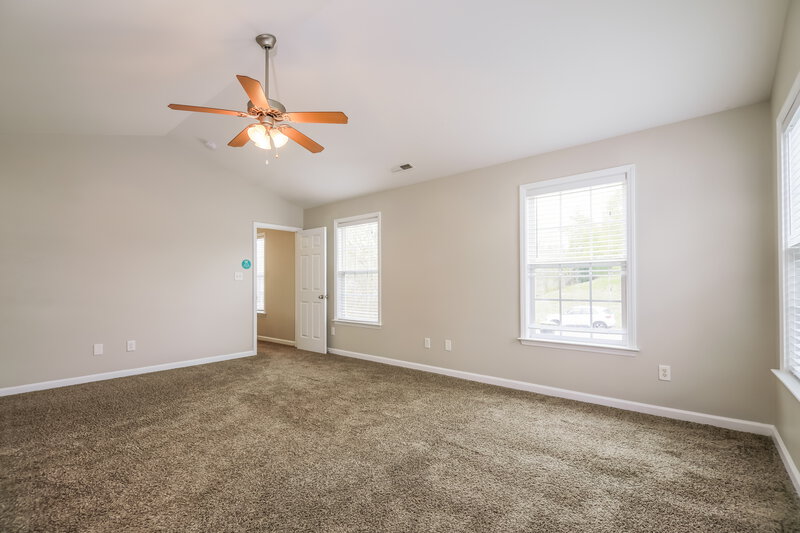 2,355/Mo, 318 Jewel Haven Way Knightdale, NC 27545 Main Bedroom View 2