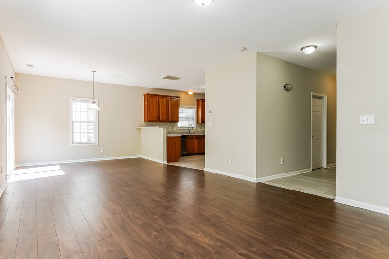 1,945/Mo, 610 Crosstie Street Knightdale, NC 27545 Living Room View 2