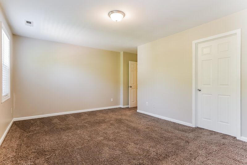 1,945/Mo, 610 Crosstie Street Knightdale, NC 27545 Main Bedroom View 2