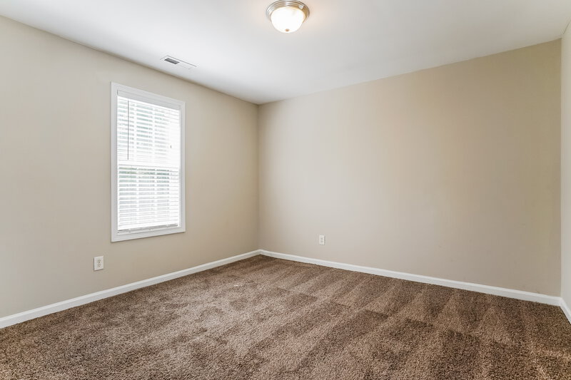 1,945/Mo, 610 Crosstie Street Knightdale, NC 27545 Bedroom View 2