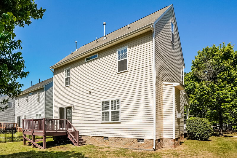 1,945/Mo, 610 Crosstie Street Knightdale, NC 27545 Rear View