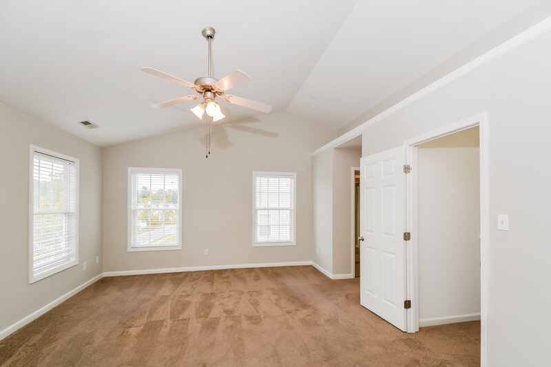 2,200/Mo, 3729 Chancellorsville Court Raleigh, NC 27610 Main Bedroom View 2