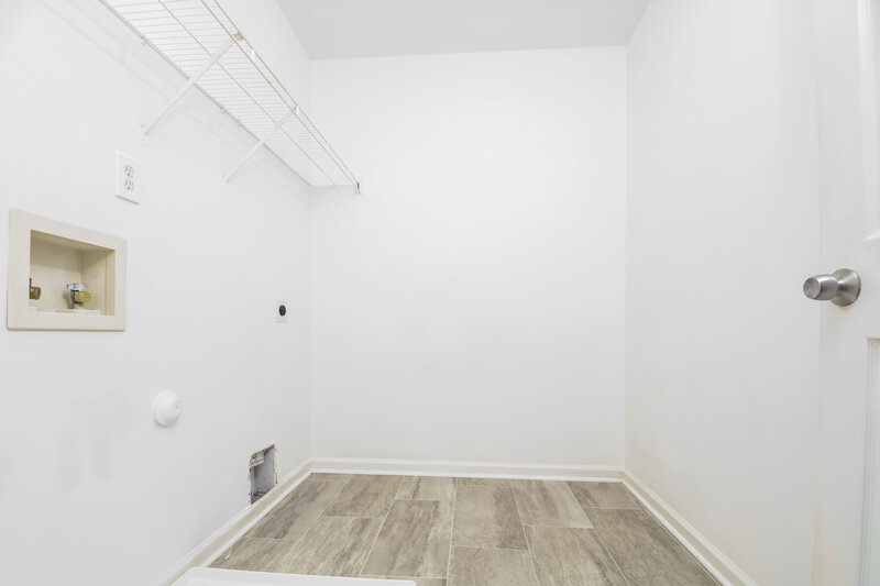 2,200/Mo, 3729 Chancellorsville Court Raleigh, NC 27610 Walk In Closet View