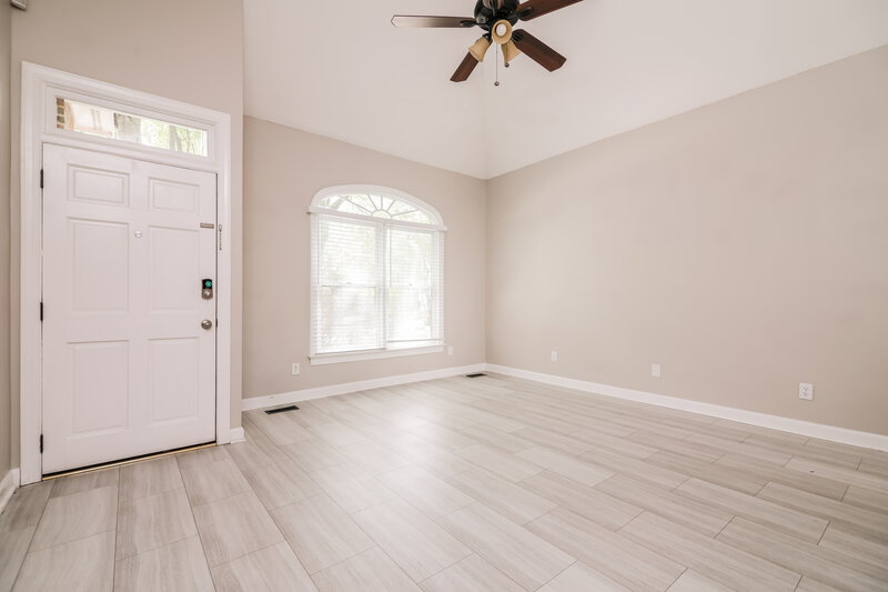 1,830/Mo, 407 Westminster Drive Clayton, NC 27520 Living Room View 2