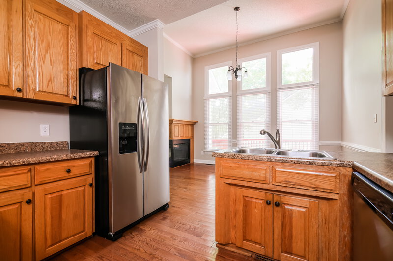 1,830/Mo, 407 Westminster Drive Clayton, NC 27520 Kitchen View 2