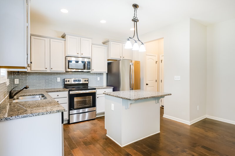 2,450/Mo, 244 E Webber Lane Clayton, NC 27527 Kitchen View