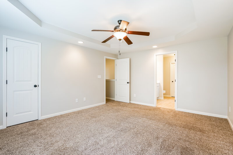 2,450/Mo, 244 E Webber Lane Clayton, NC 27527 Main Bedroom View