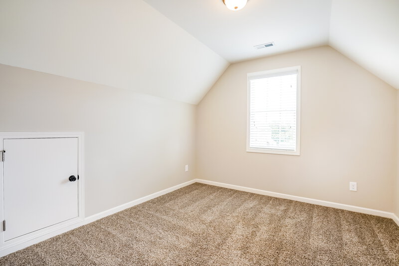 2,450/Mo, 244 E Webber Lane Clayton, NC 27527 Bedroom View 2