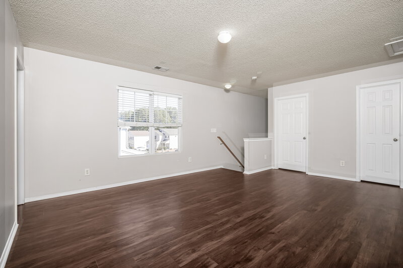 2,095/Mo, 953 Mailwood Drive Knightdale, NC 27545 Loft View