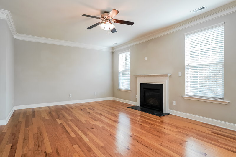 1,895/Mo, 170 Davelyn Court Garner, NC 27529 Living Room View 2