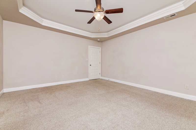 2,450/Mo, 38 Birdo Point Way Garner, NC 27529 Main Bedroom View