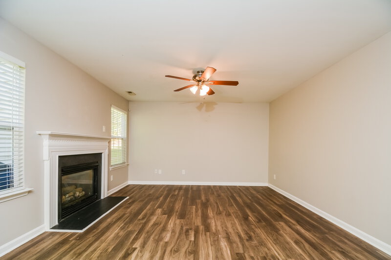 2,710/Mo, 3928 Laurel Glen Drive Raleigh, NC 27610 Living Room View