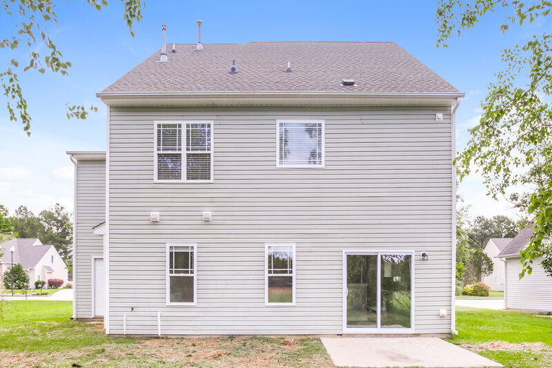 2,115/Mo, 60 Hocutt Farm Drive Clayton, NC 27527 Rear View
