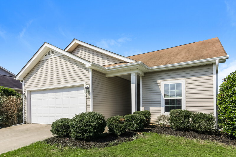 1,880/Mo, 309 Plymouth Dr Clayton, NC 27520 Front View