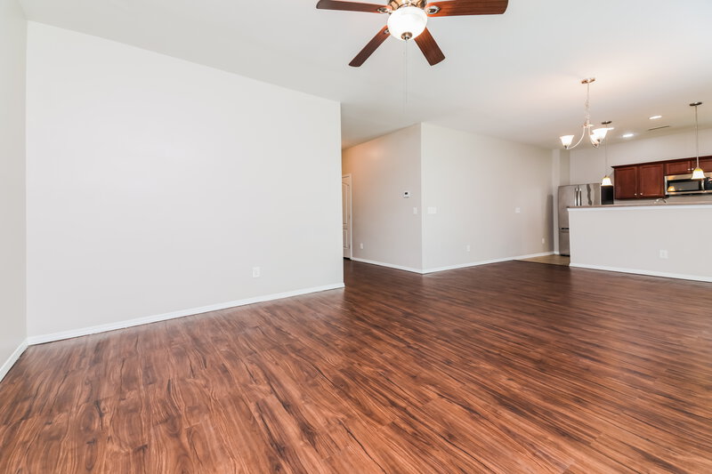 1,880/Mo, 309 Plymouth Dr Clayton, NC 27520 Living Room View
