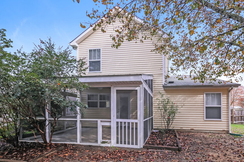 1,925/Mo, 3516 Hamilton Mill Drive Raleigh, NC 27616 Rear View