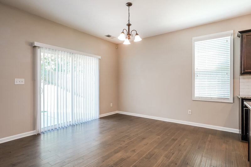 1,835/Mo, 316 E Webber Ln Clayton, NC 27527 Dining Room View