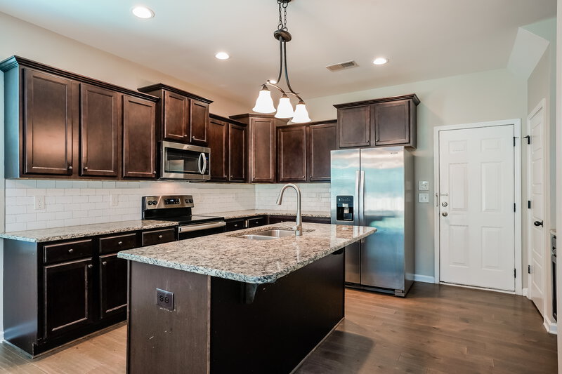 1,835/Mo, 316 E Webber Ln Clayton, NC 27527 Kitchen View