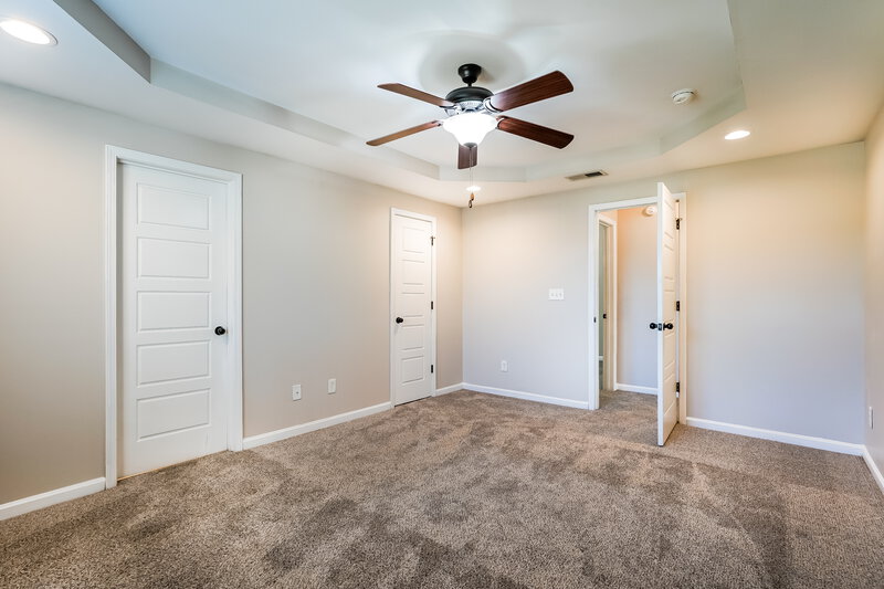 1,835/Mo, 316 E Webber Ln Clayton, NC 27527 Main Bedroom View 2