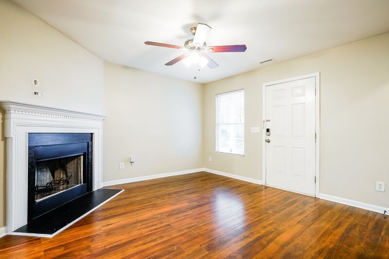 2,410/Mo, 3430 Idlewood Village Drive Raleigh, NC 27610 Living Room View