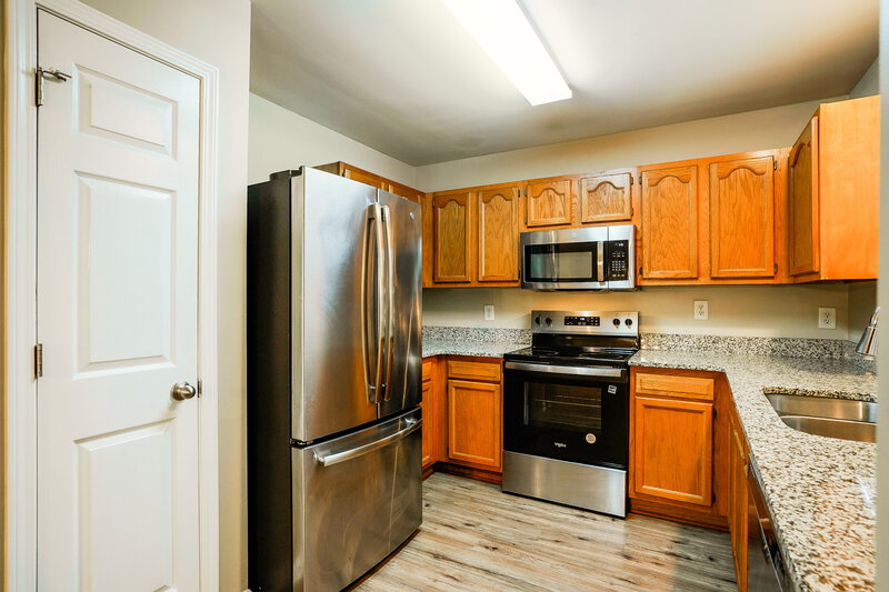 2,410/Mo, 3430 Idlewood Village Drive Raleigh, NC 27610 Kitchen View