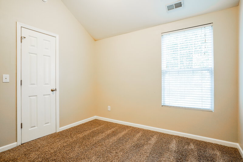 2,410/Mo, 3430 Idlewood Village Drive Raleigh, NC 27610 Bedroom View 3