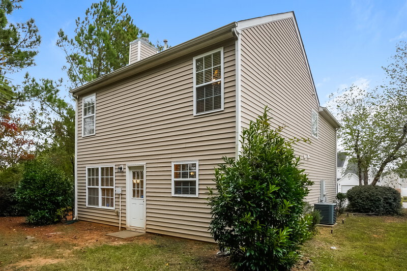 2,410/Mo, 3430 Idlewood Village Drive Raleigh, NC 27610 Rear View