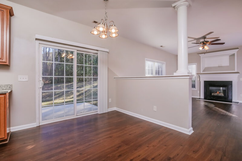 1,970/Mo, 4049 Laurel Glen Drive Raleigh, NC 27610 Breakfast Nook View