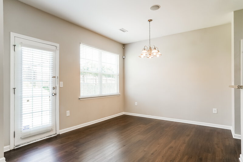 1,865/Mo, 1335 Lombar St Raleigh, NC 27610 Dining Room View