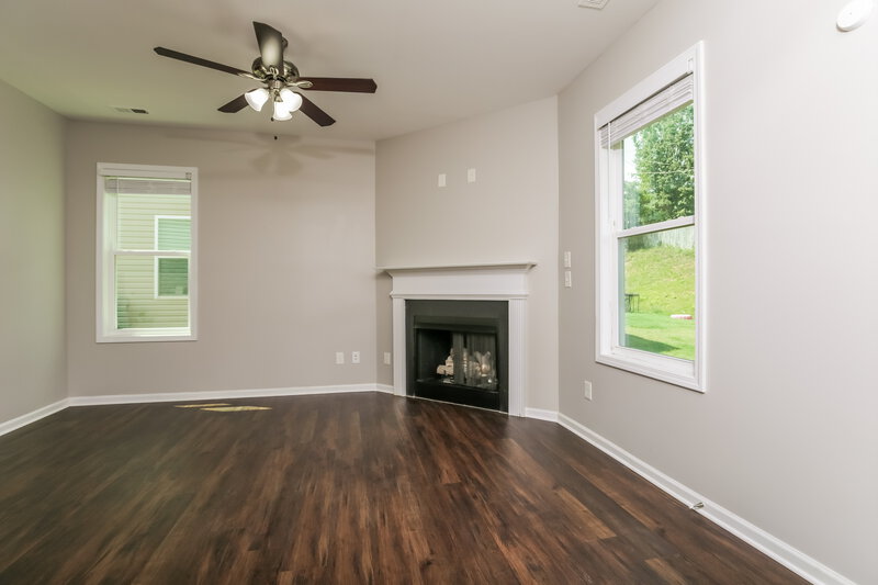 1,905/Mo, 377 Crawford Parkway Clayton, NC 27520 Living Room View