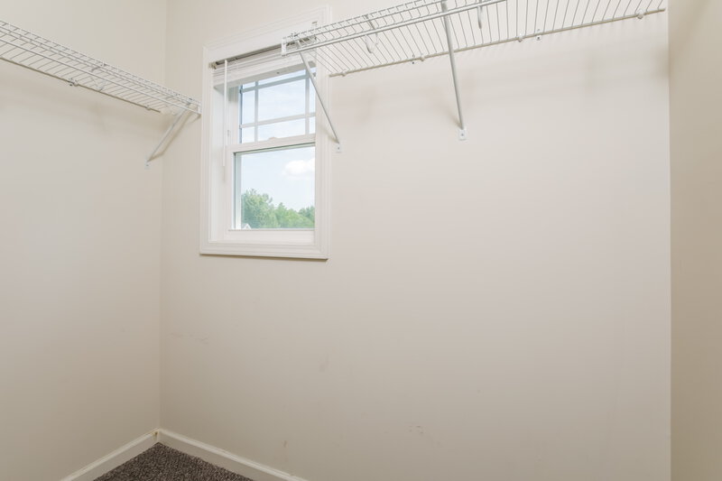 1,905/Mo, 377 Crawford Parkway Clayton, NC 27520 Walk In Closet View