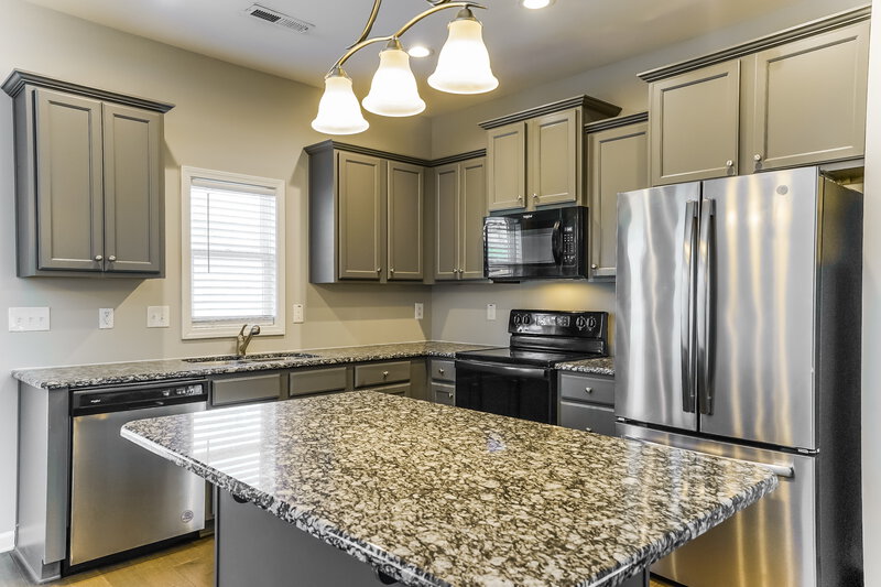 1,825/Mo, 395 Crawford Parkway Clayton, NC 27520 Kitchen View