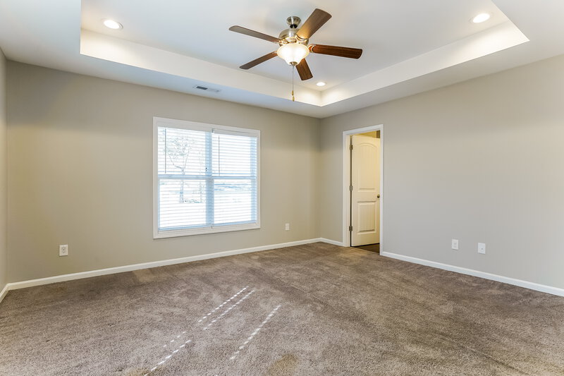 1,825/Mo, 395 Crawford Parkway Clayton, NC 27520 Main Bedroom View