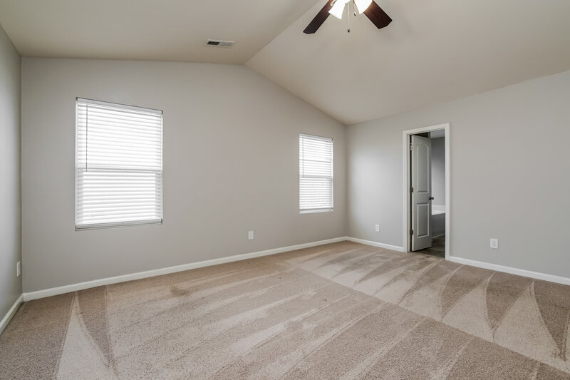 1,720/Mo, 52 Badger Pass Drive Clayton, NC 27527 Main Bedroom View