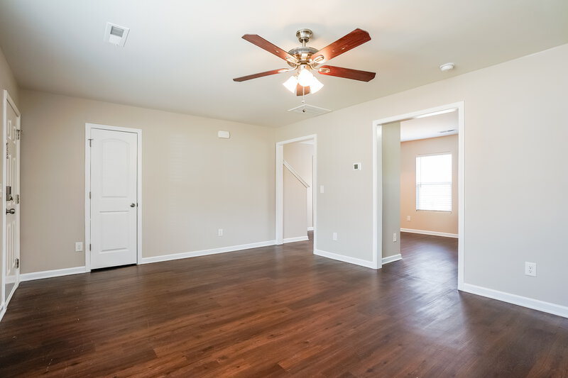 1,870/Mo, 1433 Tamarino Drive Raleigh, NC 27610 Living Room View 3