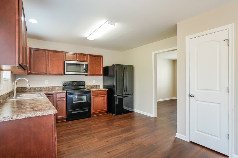 1,870/Mo, 1433 Tamarino Drive Raleigh, NC 27610 Kitchen View 2