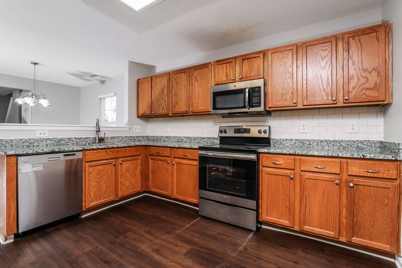 1,970/Mo, 21 Valleyfield Drive Clayton, NC 27527 Kitchen View