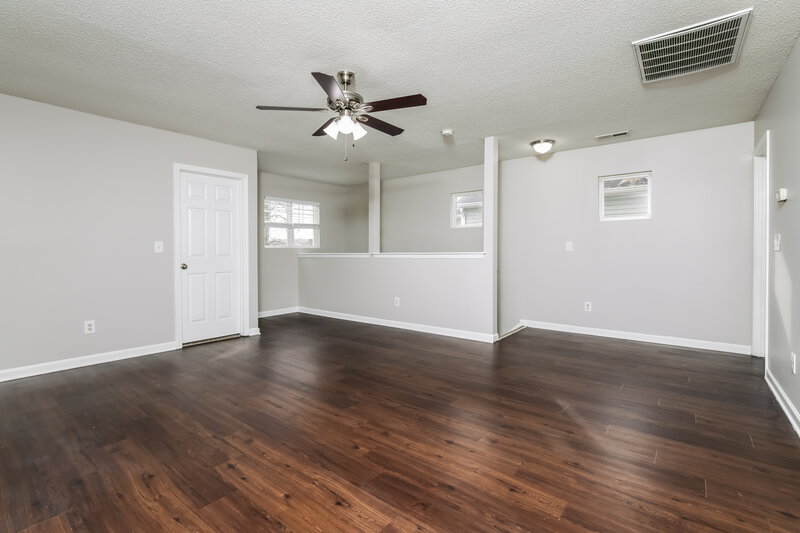 1,970/Mo, 21 Valleyfield Drive Clayton, NC 27527 Loft View