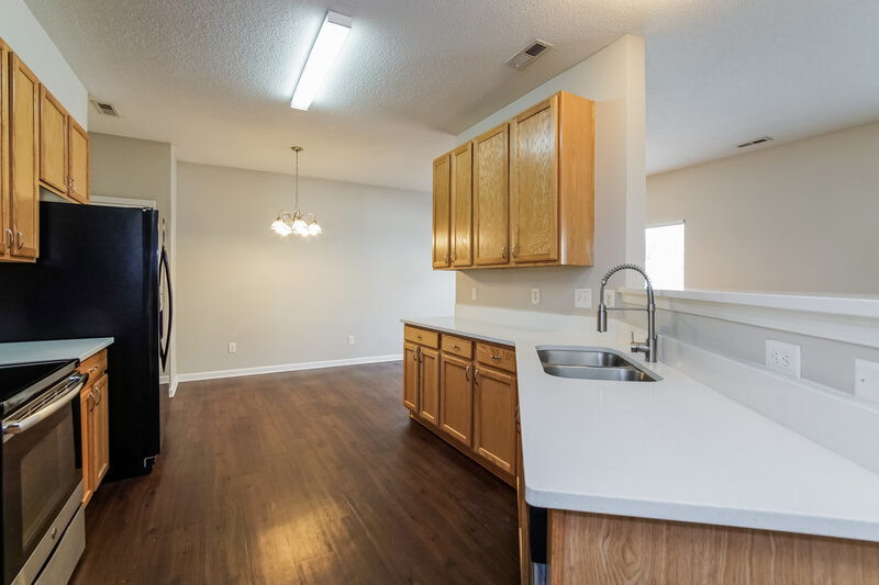 2,085/Mo, 4453 Cardinal Grove Boulevard Raleigh, NC 27616 Kitchen View 3