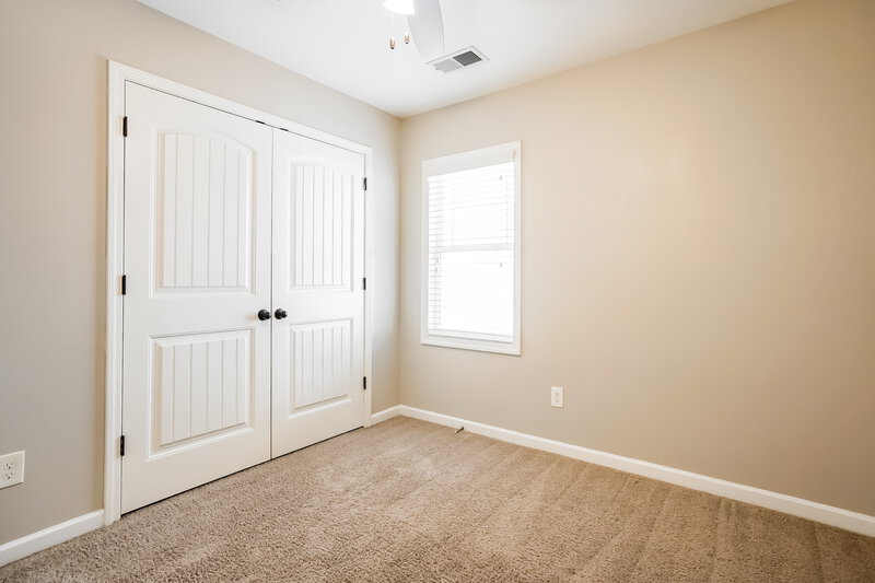 2,150/Mo, 14 W Lumber Court Clayton, NC 27520 Bedroom View