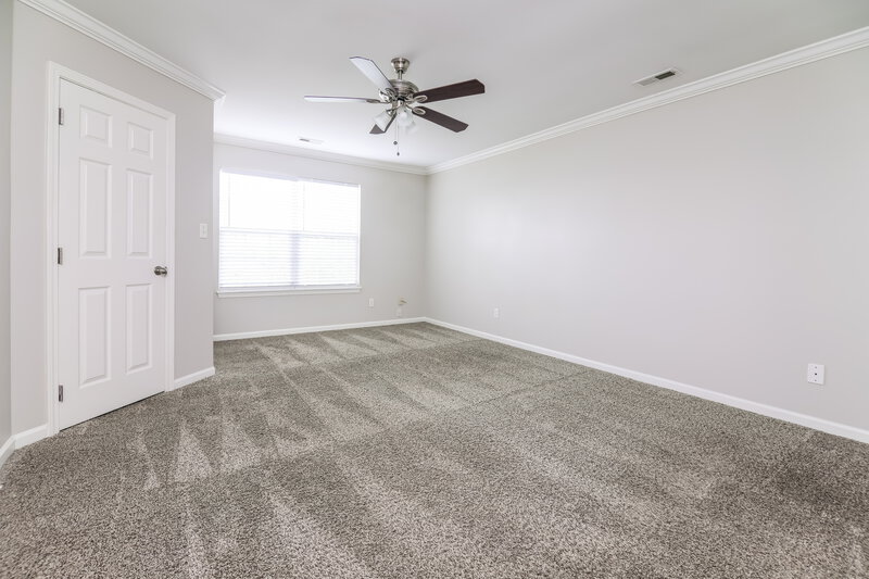 2,120/Mo, 1513 Clover Ridge Court Raleigh, NC 27610 Main Bedroom View 2