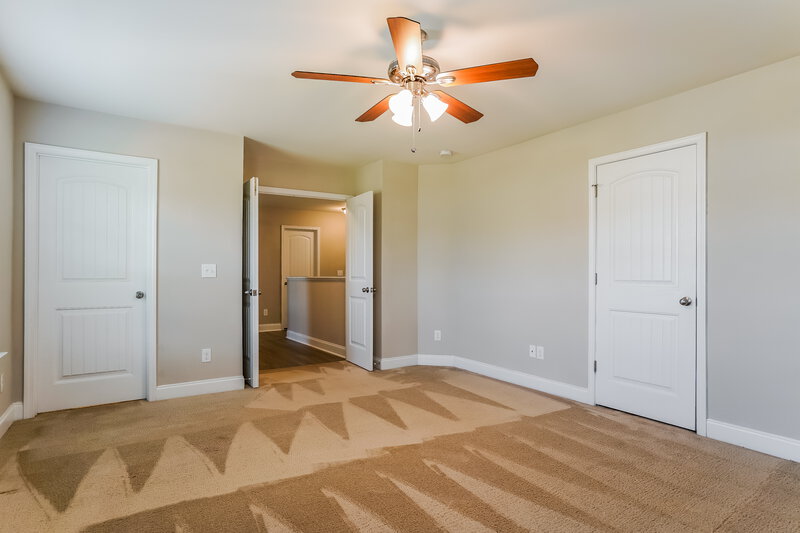 2,135/Mo, 42 Cordova St Clayton, NC 27527 Main Bedroom View 2