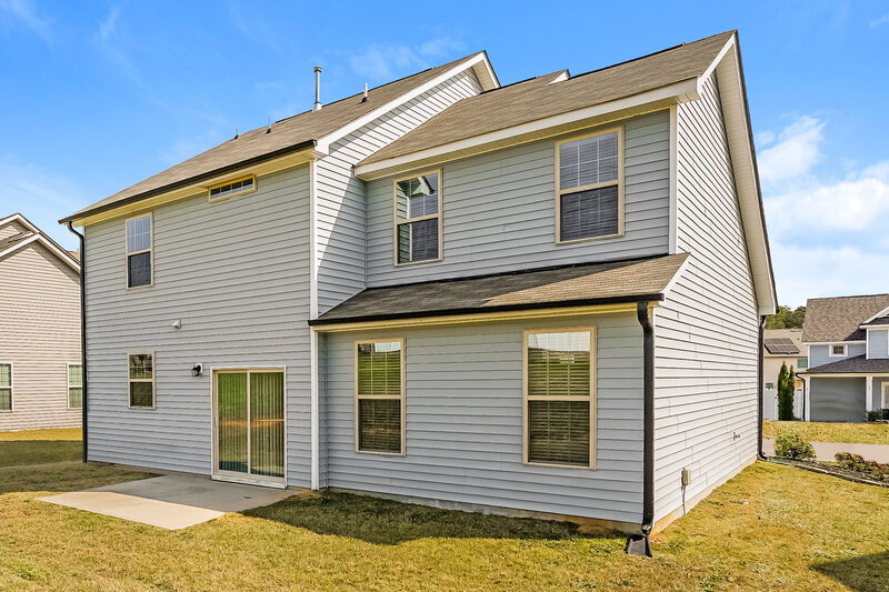 2,135/Mo, 42 Cordova St Clayton, NC 27527 Rear View