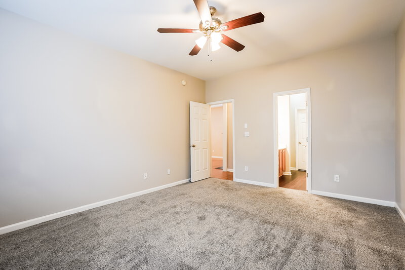 1,960/Mo, 125 Pearson Place Clayton, NC 27527 Main Bedroom View 2