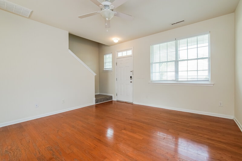 1,820/Mo, 618 Averasboro Drive Clayton, NC 27520 Living Room View 2