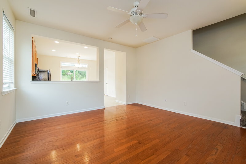 1,820/Mo, 618 Averasboro Drive Clayton, NC 27520 Living Room View 3